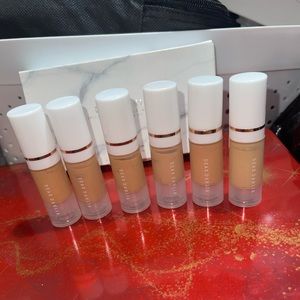 Dear dahlia Skin Paradise Sheer Silk Foundation Shade Finder Kit